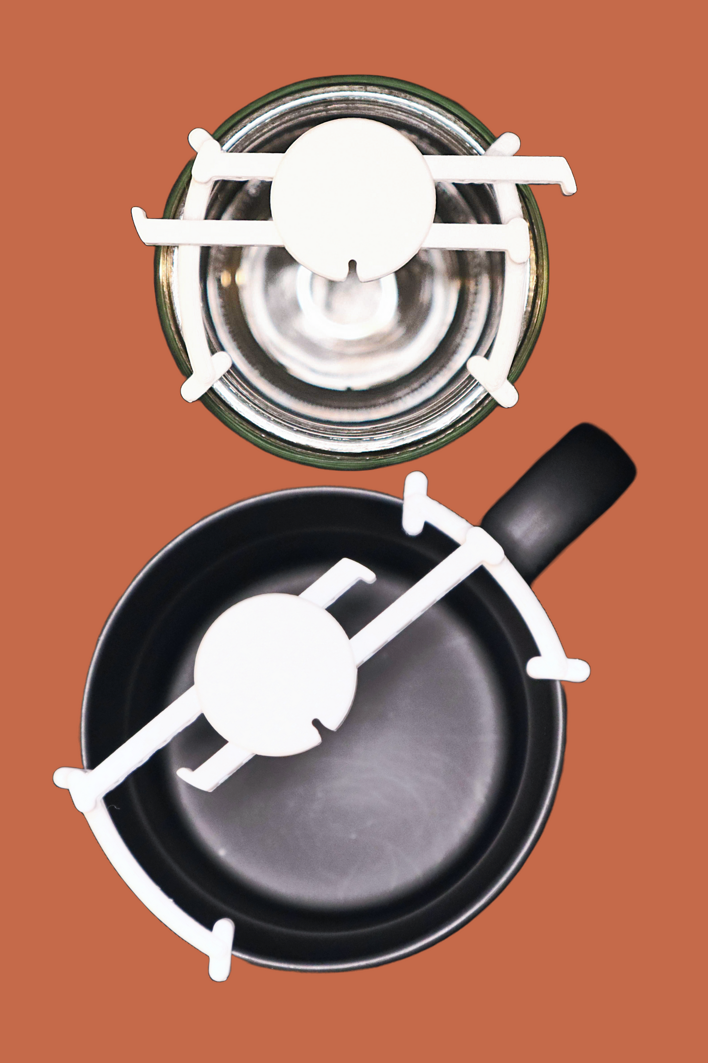 QwikPucks    Self-Centering Universal Wick Setters (6-Piece Set)